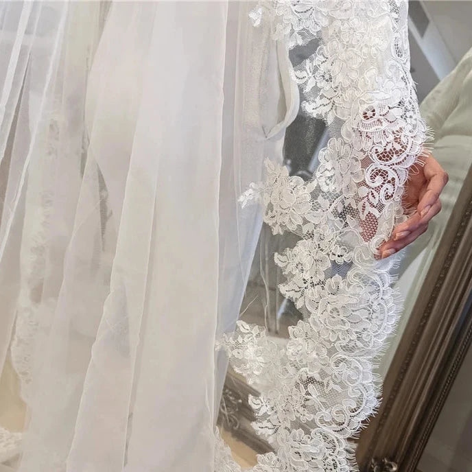 The Isabella Mantilla Lace Veil